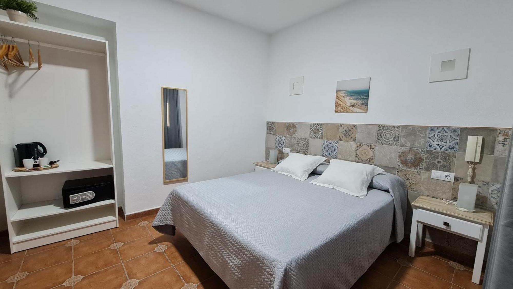 Hostal Canalejas Cádiz Kültér fotó