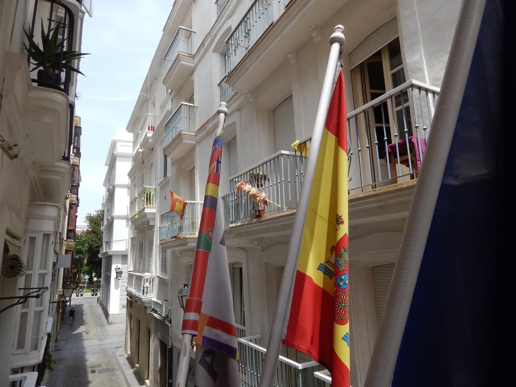 Hostal Canalejas Cádiz Kültér fotó