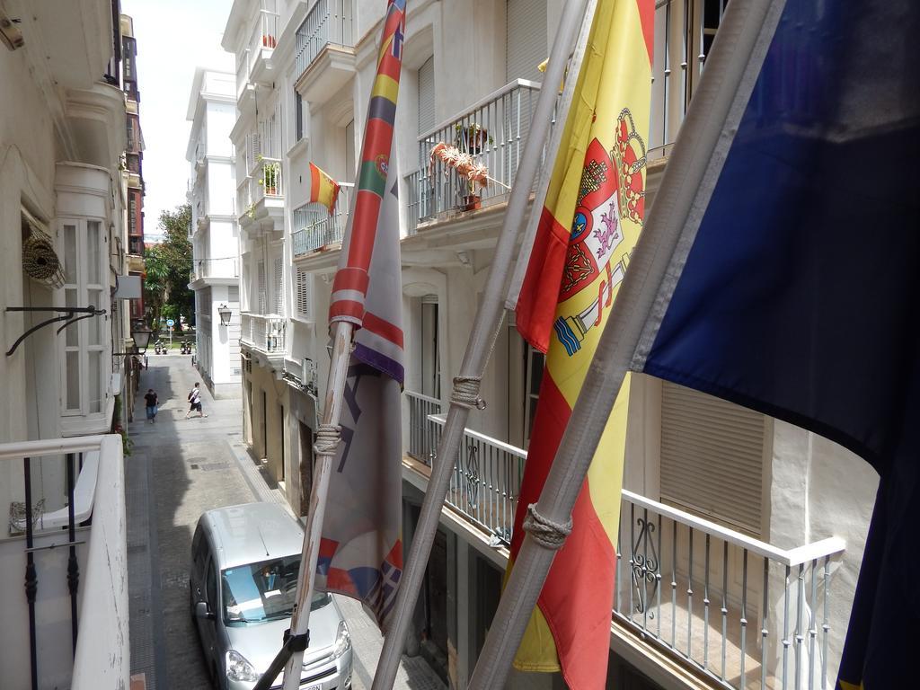 Hostal Canalejas Cádiz Kültér fotó